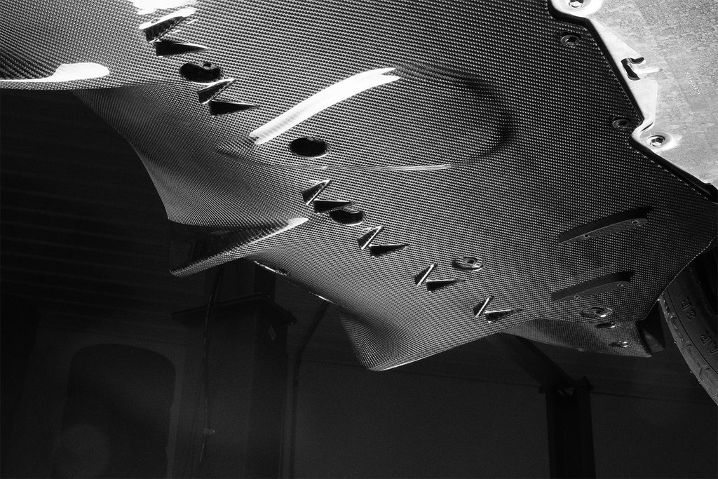 CarbonRearDiffuser-C8Corvette